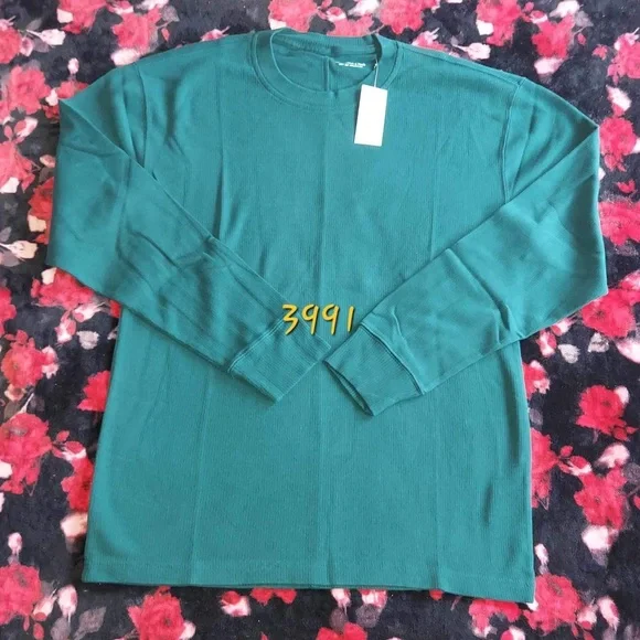 Abercrombie and Fitch Thermall long sleeve Tee size XL NWT - Picture 8 of 11